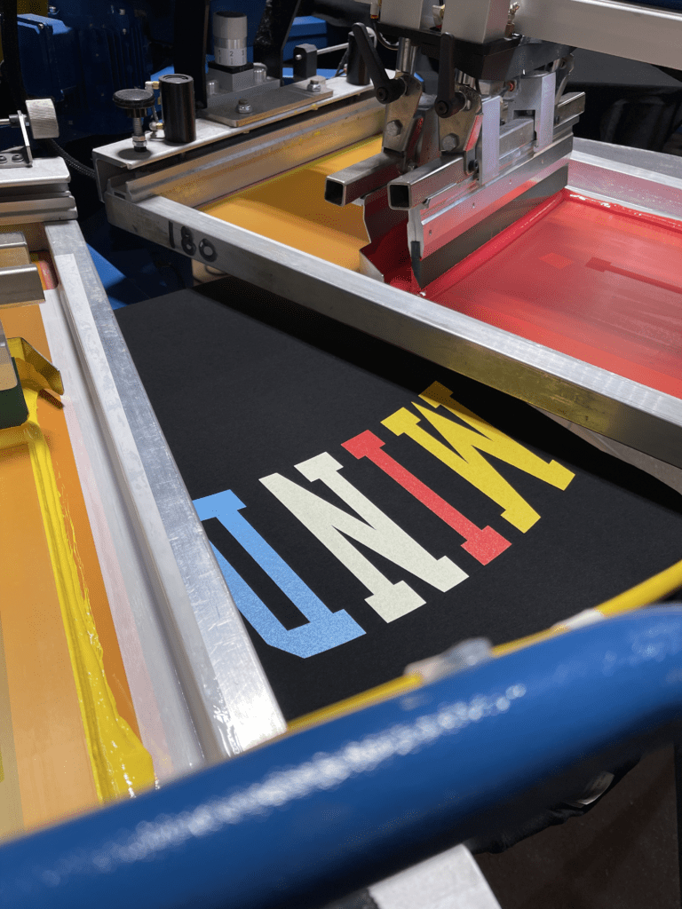 4 color screen print with underbase by Technique Embroidery